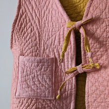 Load image into Gallery viewer, Quilted Reversible Gilet
